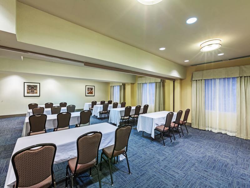 Holiday Inn Express Hotel & Suites Eagle Pass By Ihg Exteriör bild