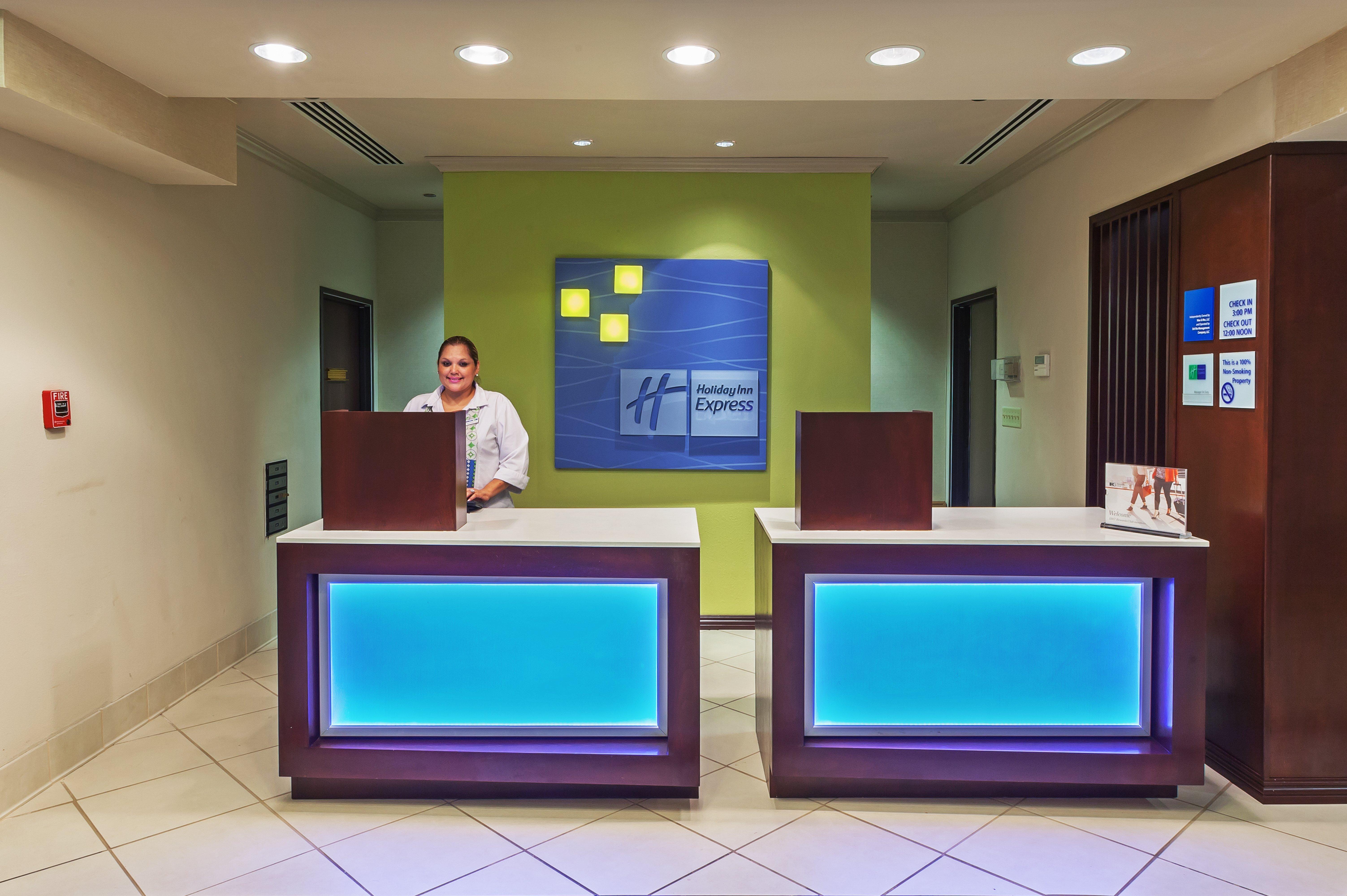 Holiday Inn Express Hotel & Suites Eagle Pass By Ihg Exteriör bild