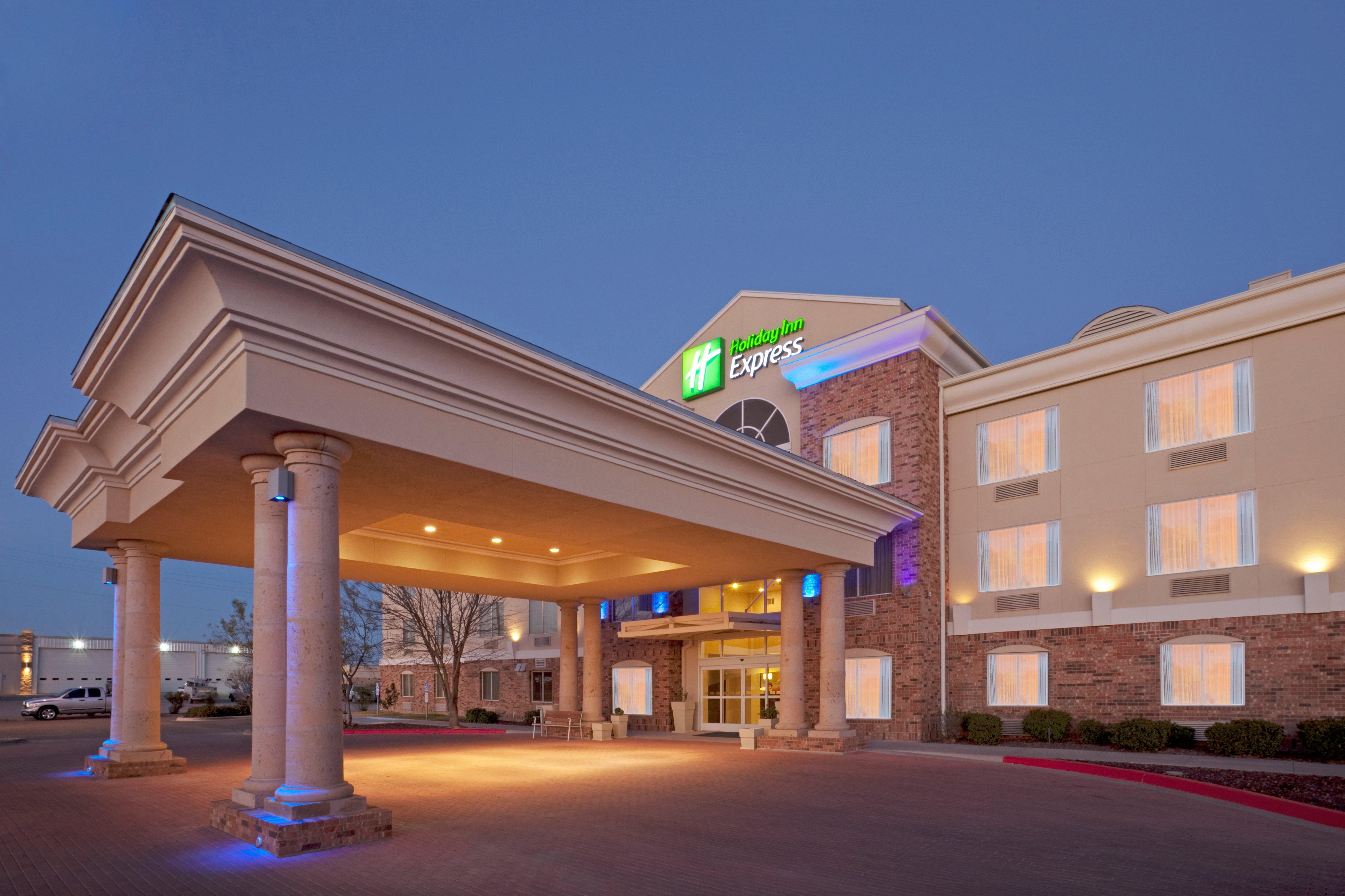 Holiday Inn Express Hotel & Suites Eagle Pass By Ihg Exteriör bild